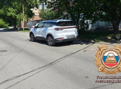 В Таганроге автомобиль сбил пенсионерку в Итальянском переулке 