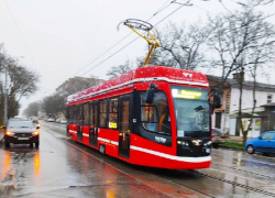 Таганрогский трамвай потерял полтора миллиона рублей в этом году из-за ДТП