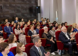 В Таганроге поздравили работников местного самоуправления