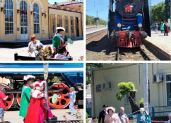 Из Ростова в Таганрог курсирует поезд на паровозной тяге