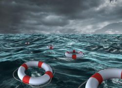 Не заплывайте за буйки: на пляжах Таганрога проходят рейды