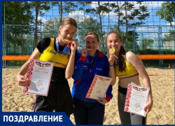 Чемпионами РО по пляжному волейболу стала команды из Таганрога МБУ"СШ 3" 