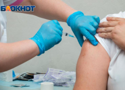 Таганрожцев вновь призывают к вакцинации от коронавируса