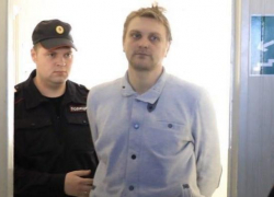 Таганрогский суд отказался изменить условия содержания подозреваемому в отравлении коллег