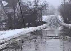 "Денег нет, сроки неизвестны": таганрожцам разъяснили критическое состояние дороги в СНТ "Металлург-1"