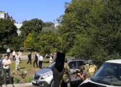 Линейка «специального назначения» прошла сегодня в таганрогской школе №30