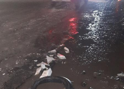 Таганрогский автолюбитель въехал в яму и наткнулся там...на умывальник