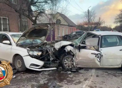 Массовая авария с жертвами надолго парализовала движение в центре города