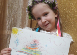 Таисия Елисеева надеется, что ее яхта быстрее привезет лето