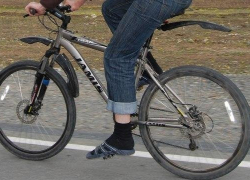 В Таганроге бомж угнал детский велосипед