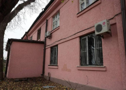 Увеличилось количество таганрожцев, пострадавших от атак — сотням человек нужна помощь