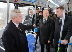 «Руководителям Таганрога следует обратить внимание на дороги» — заявил Губернатор