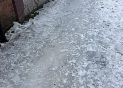 "Костей не собрать": ещё одно травмоопасное место нашли в Таганроге