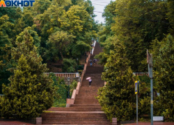 В Таганроге продолжается благоустройство городских территорий