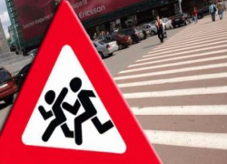 В Таганроге на пешеходном переходе сбили 9-летнюю девочку