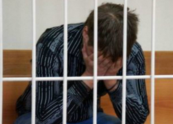 От сурового наказания отца-наркомана в Таганроге спасли четверо малолетних детей