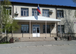 Под Таганрогом вынесли приговор мужчине, который подставил дочь