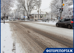 Дорожные службы Таганрога не справились с последствиями снегопада