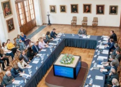 Василий Голубев провел в Таганроге провел заседание Совета по культуре и искусству