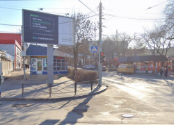 Полицейские Таганрога нашли парней, ограбивших пенсионера возле «Радуги»