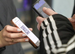 Привитых от ковида таганрожцев могут лишить QR-кода