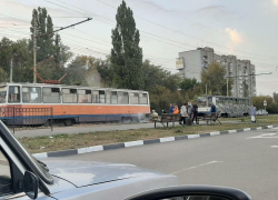 В Таганроге на улице Морозова  на полном ходу загорелся трамвай