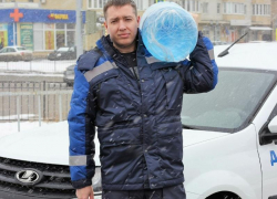 Горная питьевая вода: доставка за два часа по городу