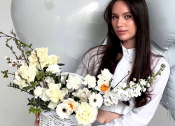 Цветов не бывает много - бывает мало места