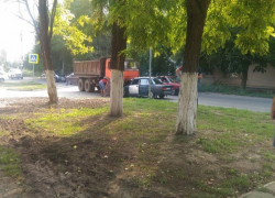 В Таганроге "ВАЗ-2107" влетел под "Камаз" 