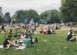 Сообщаем таганрожцам график выходных на майские праздники - когда и сколько