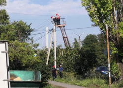 В Таганроге после обращения жителей в «Блокнот» заменили опасный столб ЛЭП