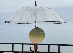  "С золотым свечением": таганрогский художник Ермолаев проводит время "Наедине с миром"