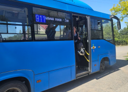 Центральный рынок - Греческие роты: глава Таганрога оценила комфорт маршрута № 911