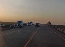 ДТП на трассе между Ростовом и Таганрогом унесло жизнь водителя этой ночью