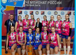 Павел Деревянко помогает искать спонсоров для волейбольной команды Таганрога