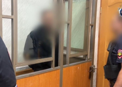 Подозреваемого в тройном убийстве в Таганроге взяли под стражу