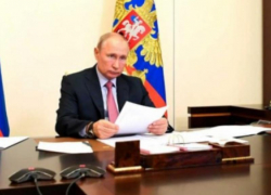 Президент В.Путин подписал указ об учреждении наград для медиков за выдающиеся заслуги