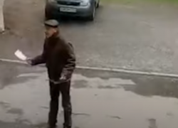 Уголовное дело возбудили в отношении таганрожца, угрожавшего ножом пассажирам маршрутки