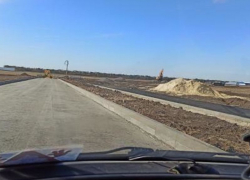 В Таганроге к школе №39 нужно ехать по ухабам