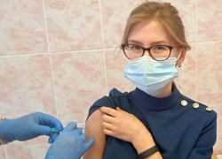 100 тысяч рублей смогут получить вакцинированные россияне