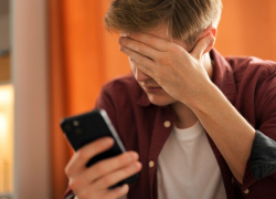 К сведению таганрожцев: слова, которые нельзя говорить мошенникам по телефону