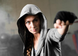 «Если вы их не перевоспитаете…», - обращается горожанка ко всем таганрожцам