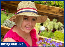Яркая и позитивная Мария Свиридова сегодня отмечает день рождения