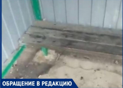 Таганрогские остановки увязли в грязи и мусоре