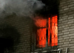 При пожаре в Таганроге спасен один человек