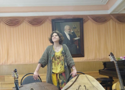 Таганрожцам выпала удача услышать, как вживую звучат гусли