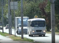 Транспортный начальник Таганрога вышел и проверил работу маршруток на Северном  