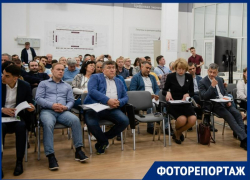 Ещё одна головная боль для предпринимателей: в Таганроге обсудили дизайн-код от московских дизайнеров
