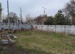 Ровно год назад в Таганроге было решено благоустроить сквер Почтовый