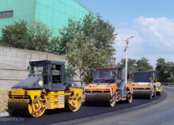 В Таганроге начали ремонт дороги на Адмирала Крюйса